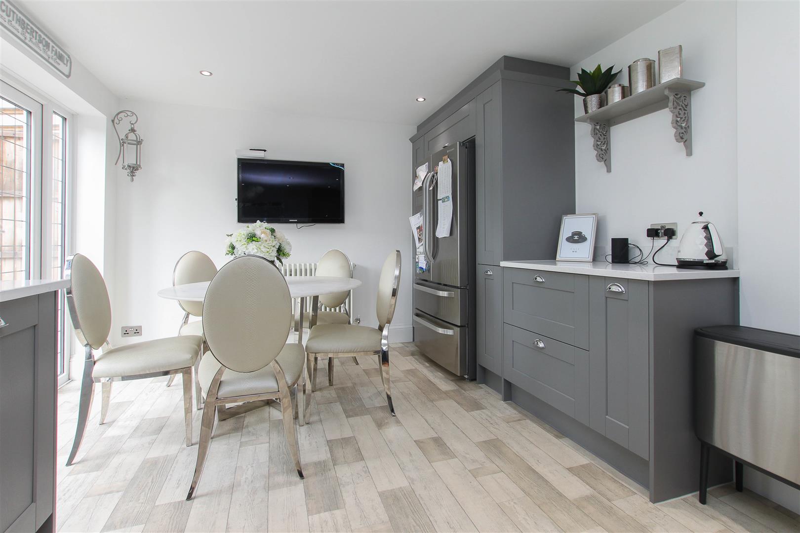 Barn Mead, Doddinghurst, Brentwood Keith Ashton